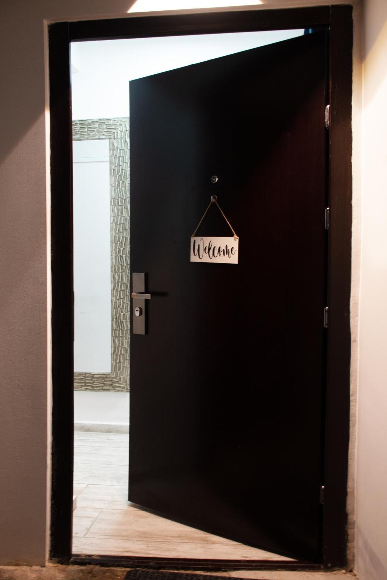 Quiet Off Marticeva Daire Zagreb